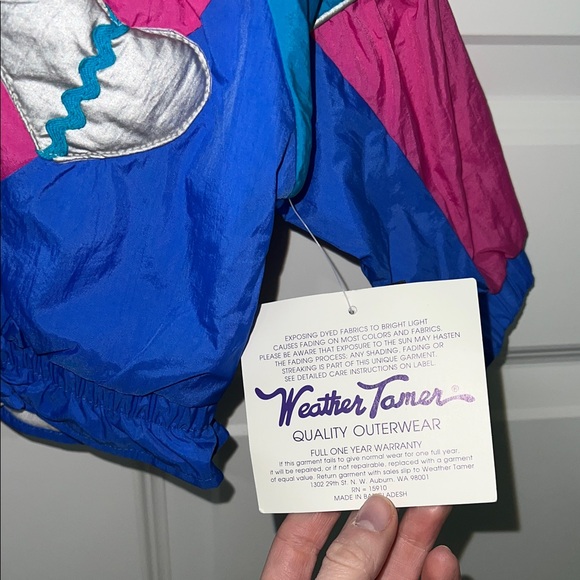 NWT VINTAGE 90s Dead Stock Kids Windbreaker Jacket with Heart Design - Picture 4 of 7